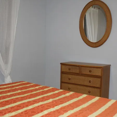 Platja Llarga Nuria Apartment Salou